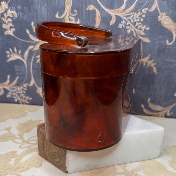 Vintage 1950s Dover Amber Lucite Box Purse - Picture 5 of 11